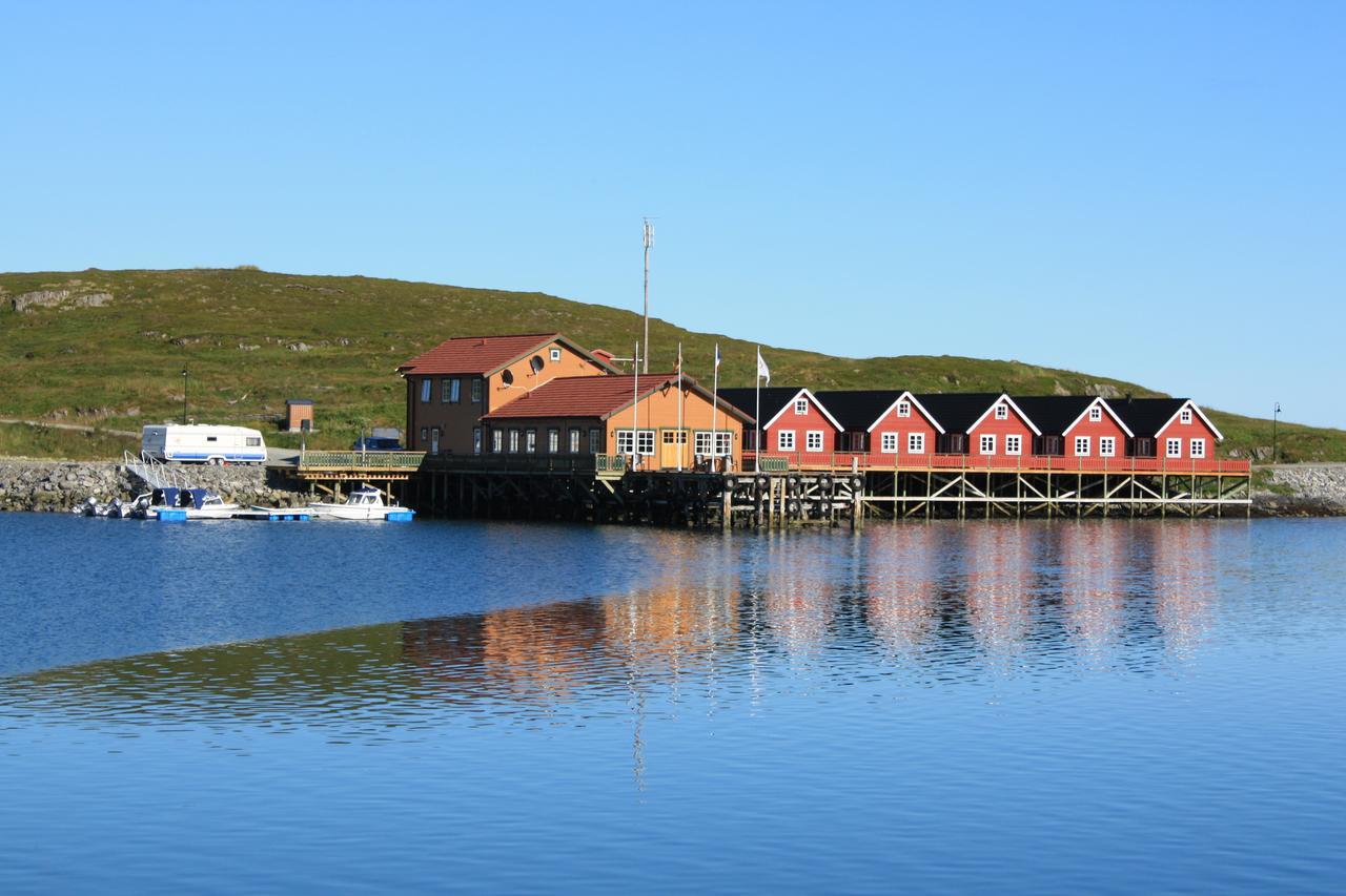 Adventure Camp Mehamn Hotel Екстериор снимка