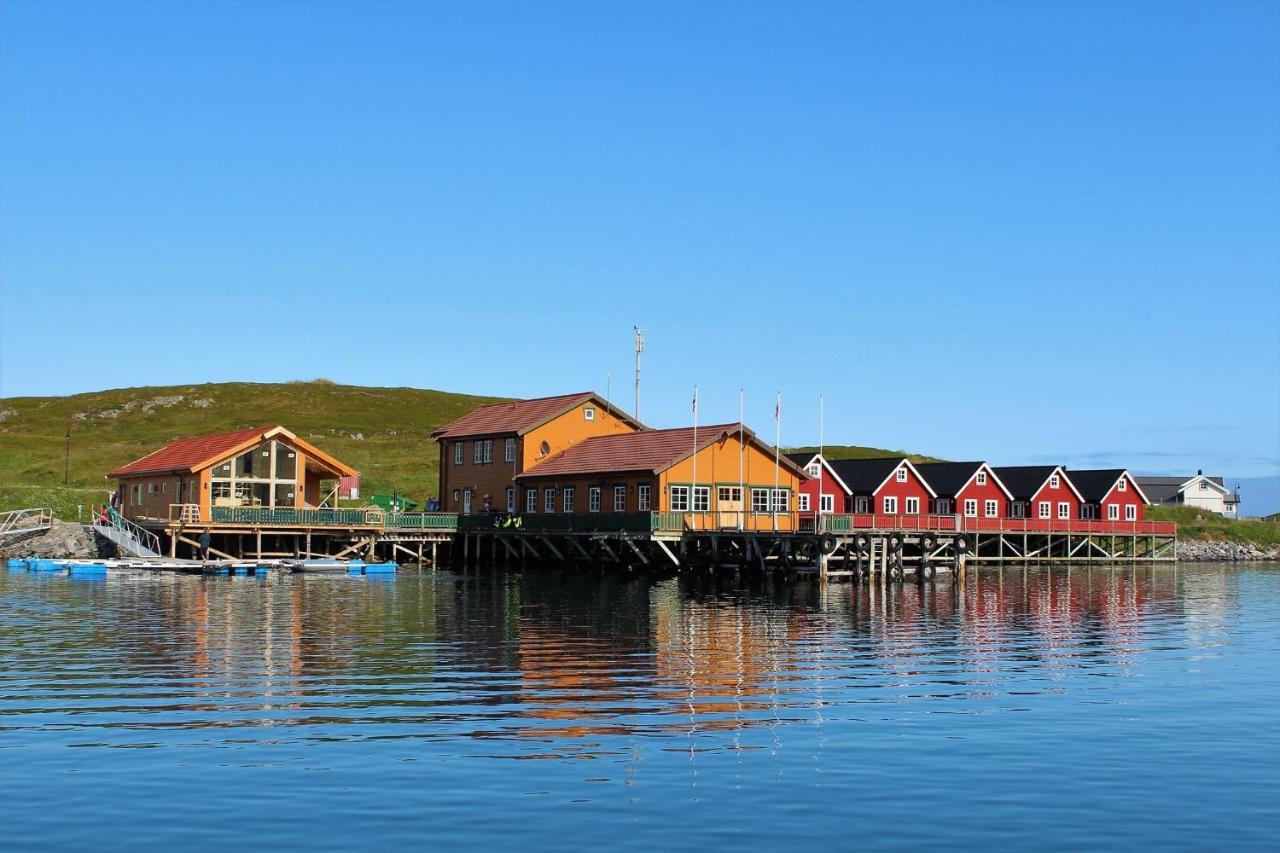 Adventure Camp Mehamn Hotel Екстериор снимка